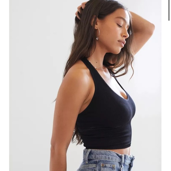 Urban Outfitters Cropped Halter Bra Top Black / Size Medium - Picture 3 of 7